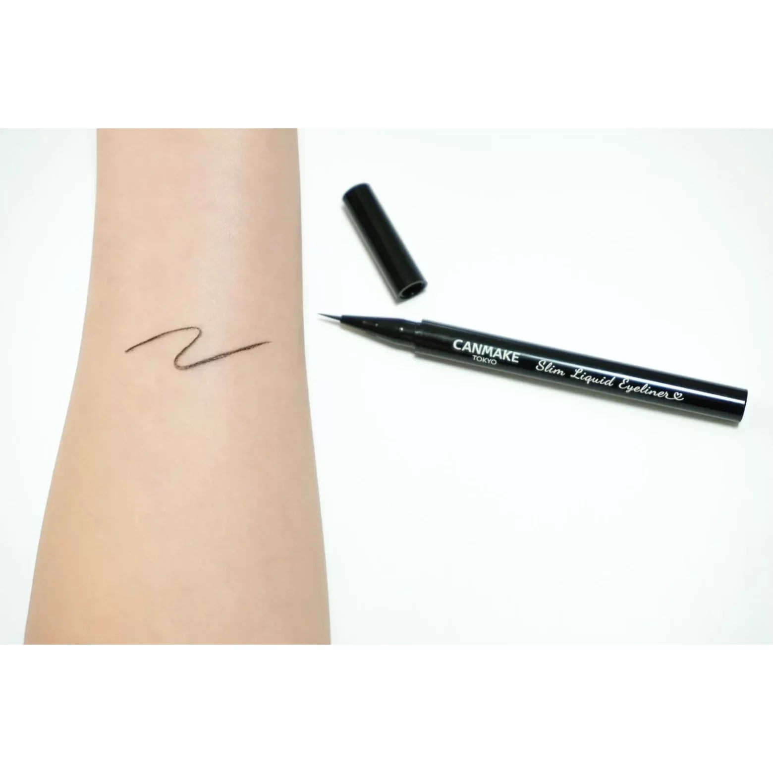 Canmake Waterproof Slim Liquid Eyeliner Black - Image 3